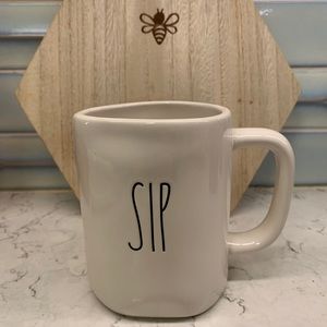SIP Rae Dunn mug